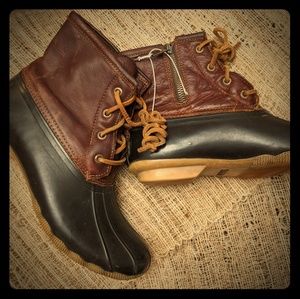 Sperry Saltwater Duck Leather Boots - Size 8